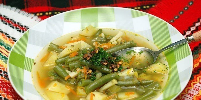 Суп с зеленой фасолью стручковой