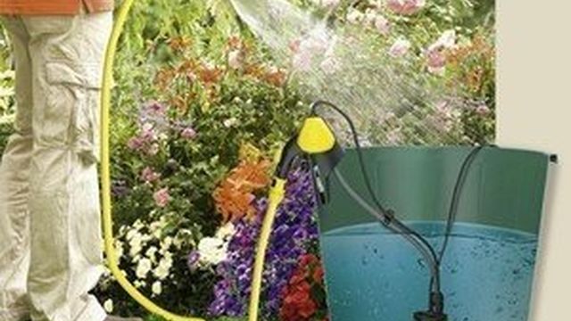Насос для организации полива огорода из бочки
